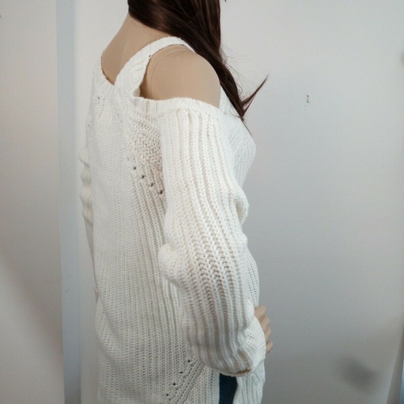 Hippie Rose Women's Cold-Shoulder Sweater Ivory - Picture 5 of 6